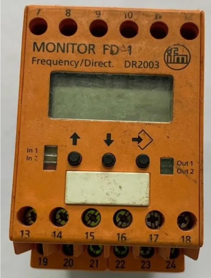 MONITEUR DE FREQUENCE
